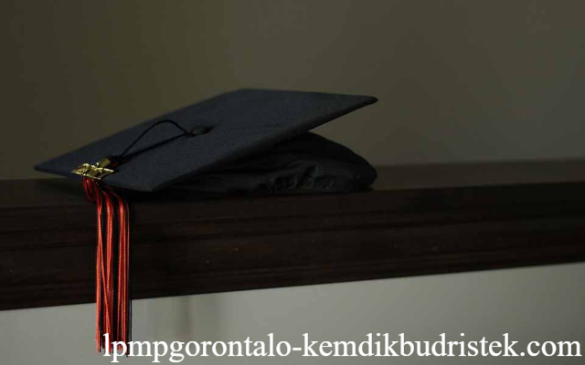 Tata Cara Mendapatkan Beasiswa di UM